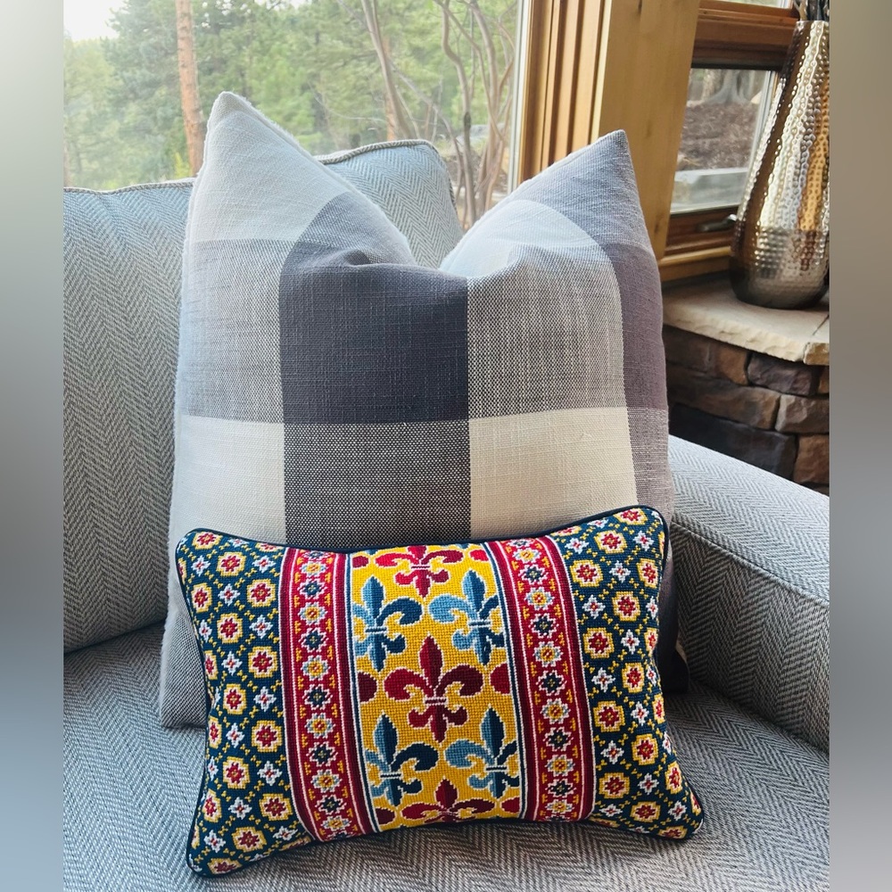 Needlepoint Country French Pierre Deaux Pillow—15 x 10